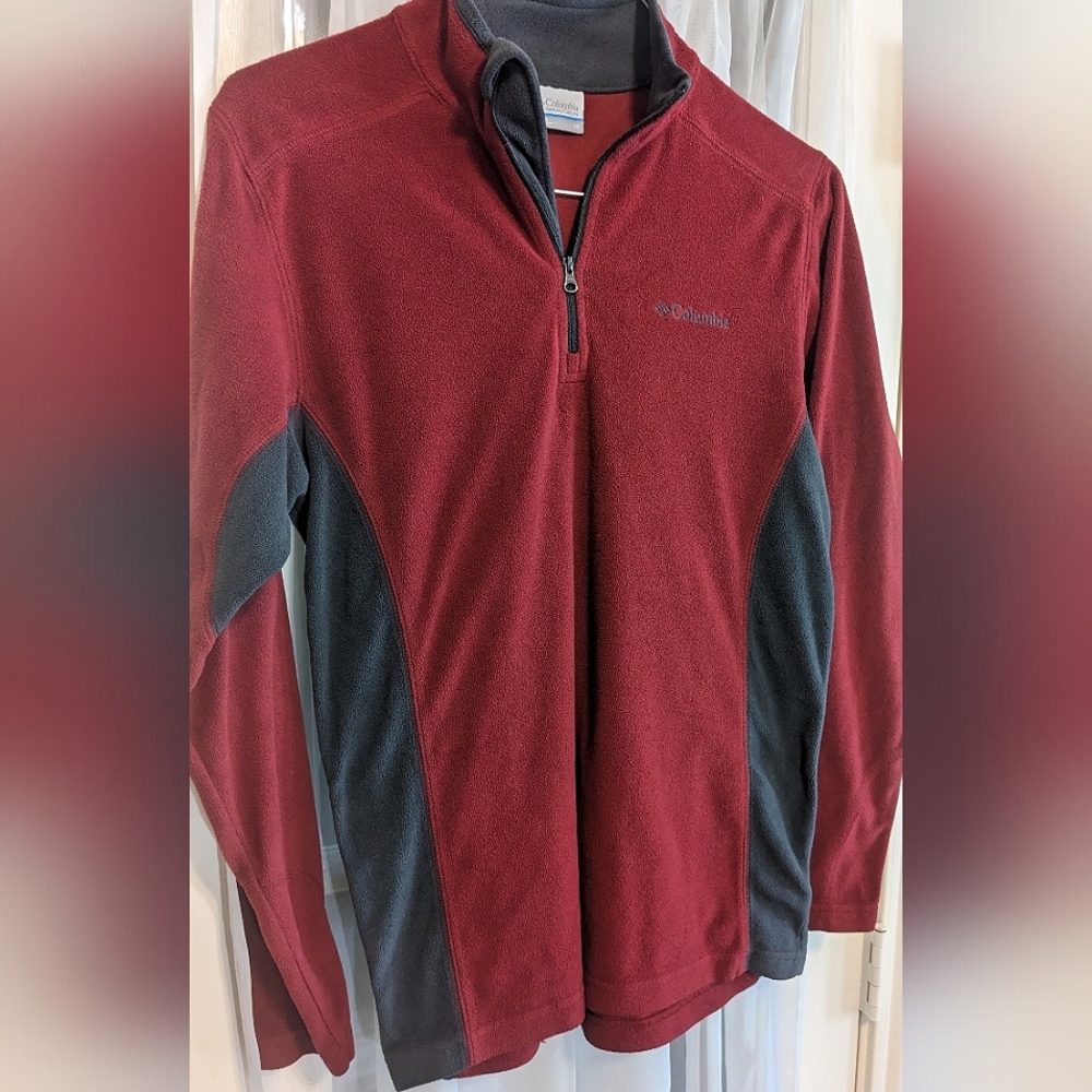 Columbia Mens 1/4 Zip Pullover Maroon with Grey Sides
